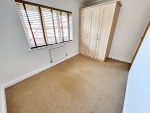 Bedroom- click for photo gallery